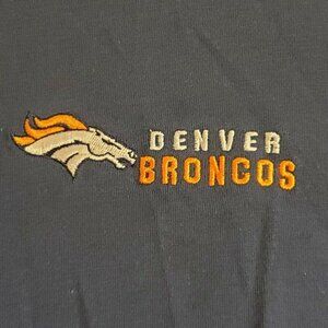 NFL Denver Broncos Embroidered Logo T-Shirt Blue and Orange XL